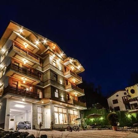 Royal Rajasthan Regency - Hotel & Restaurant 마날리 외부 사진