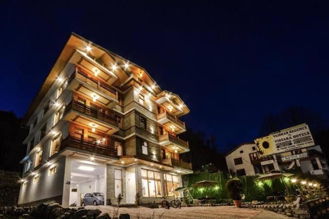 Royal Rajasthan Regency - Hotel & Restaurant 마날리 외부 사진